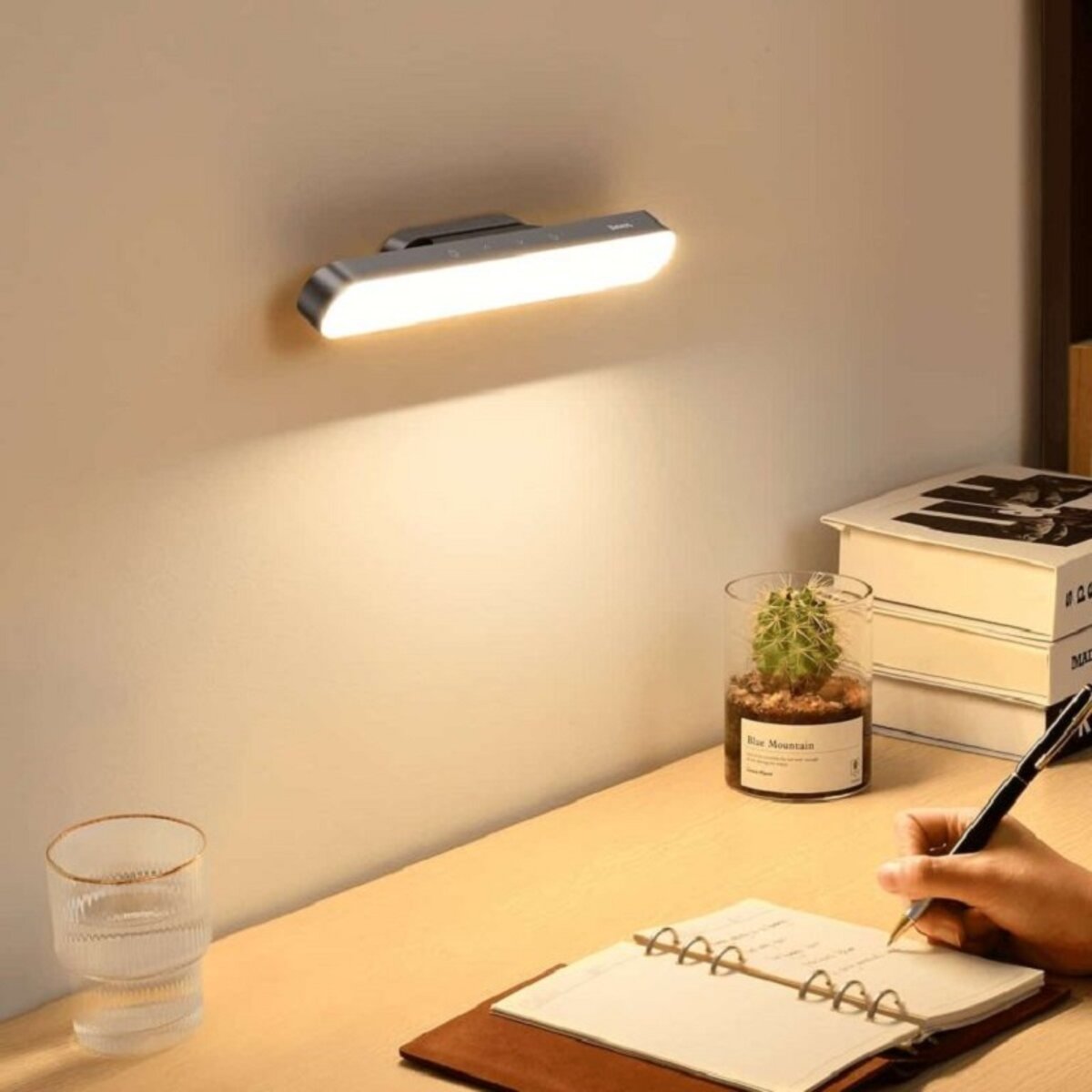 Світильник Baseus Magnetic Stepless Dimming Charging Desk Lamp Deep gray (DGXC-C0G) Фотографія №5 Світильник Baseus Magnetic Stepless Dimming Charging Desk Lamp Deep gray (DGXC-C0G) на малюнкі №5