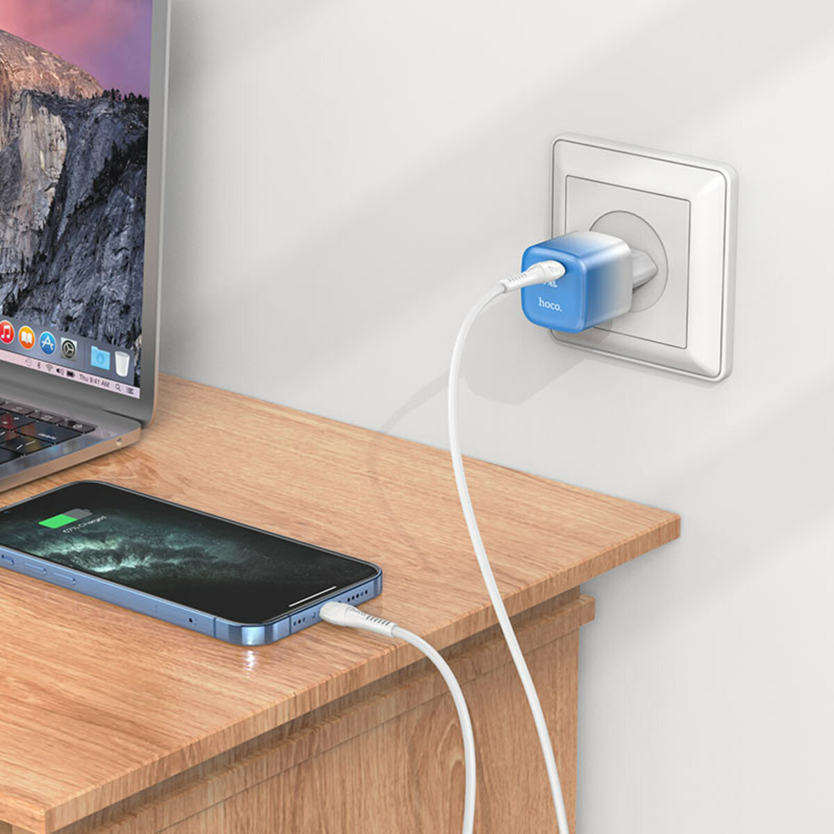 Мережевий зарядний пристрій HOCO C101A single port PD20W charger set(C to iP) Ice Blue на картинке №4