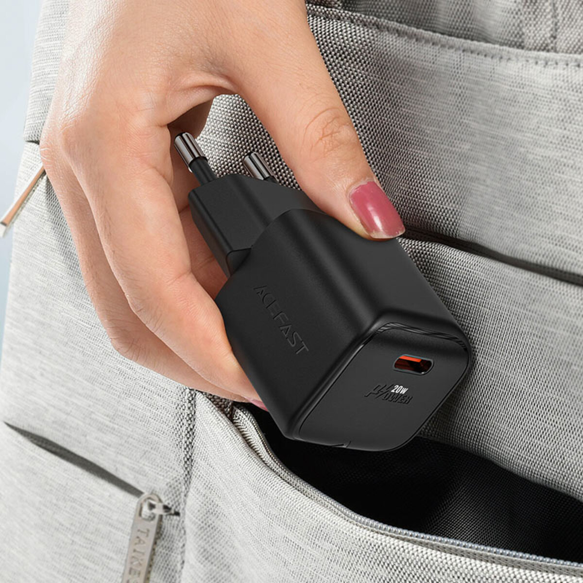 Мережевий зарядний пристрій ACEFAST A73 mini PD20W GaN USB-C charger Black на малюнкі №5
