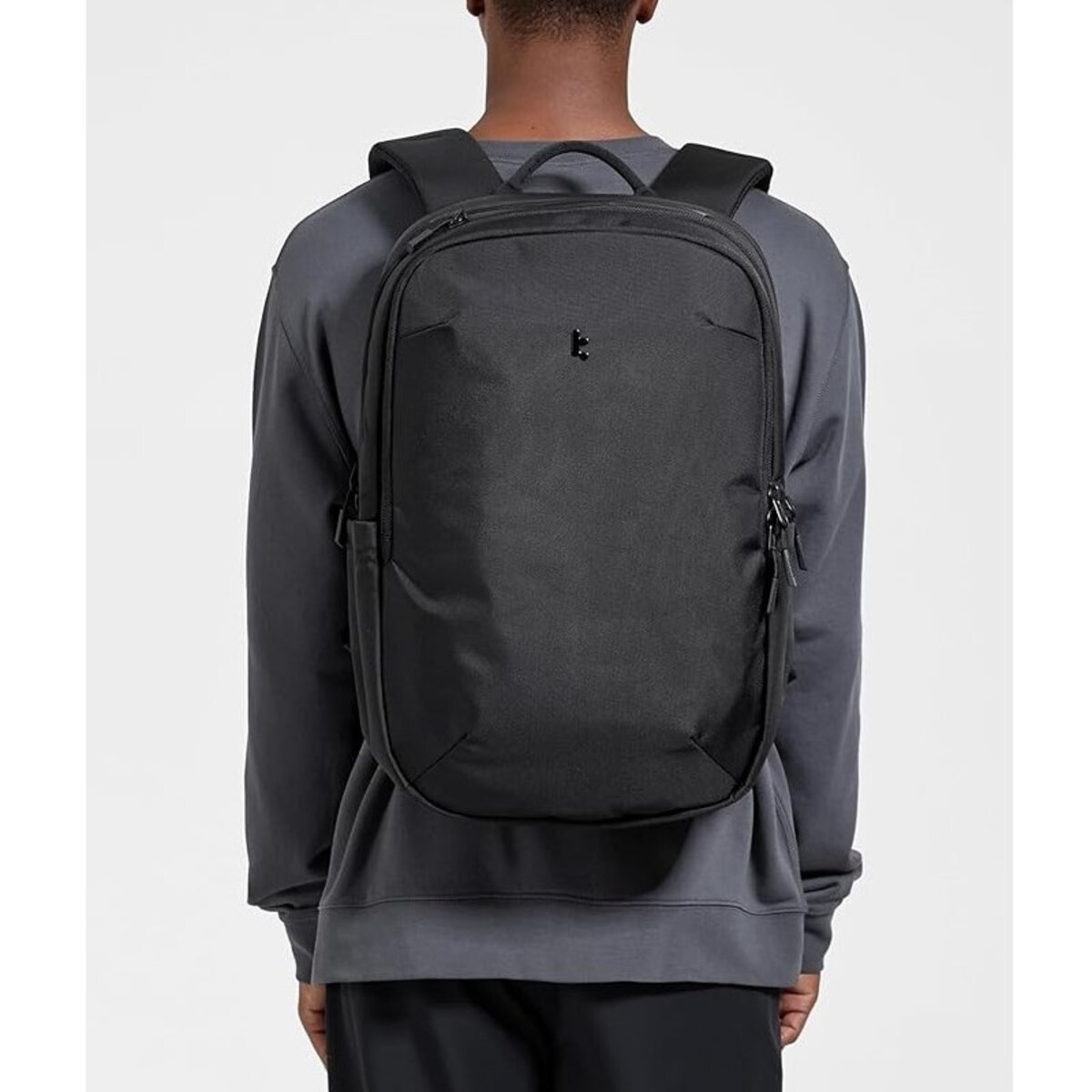 Рюкзак Tomtoc UrbanEX-T65M1 Laptop Backpack Black 17.3 Inch/30L (T65M1D1) на малюнкі №6