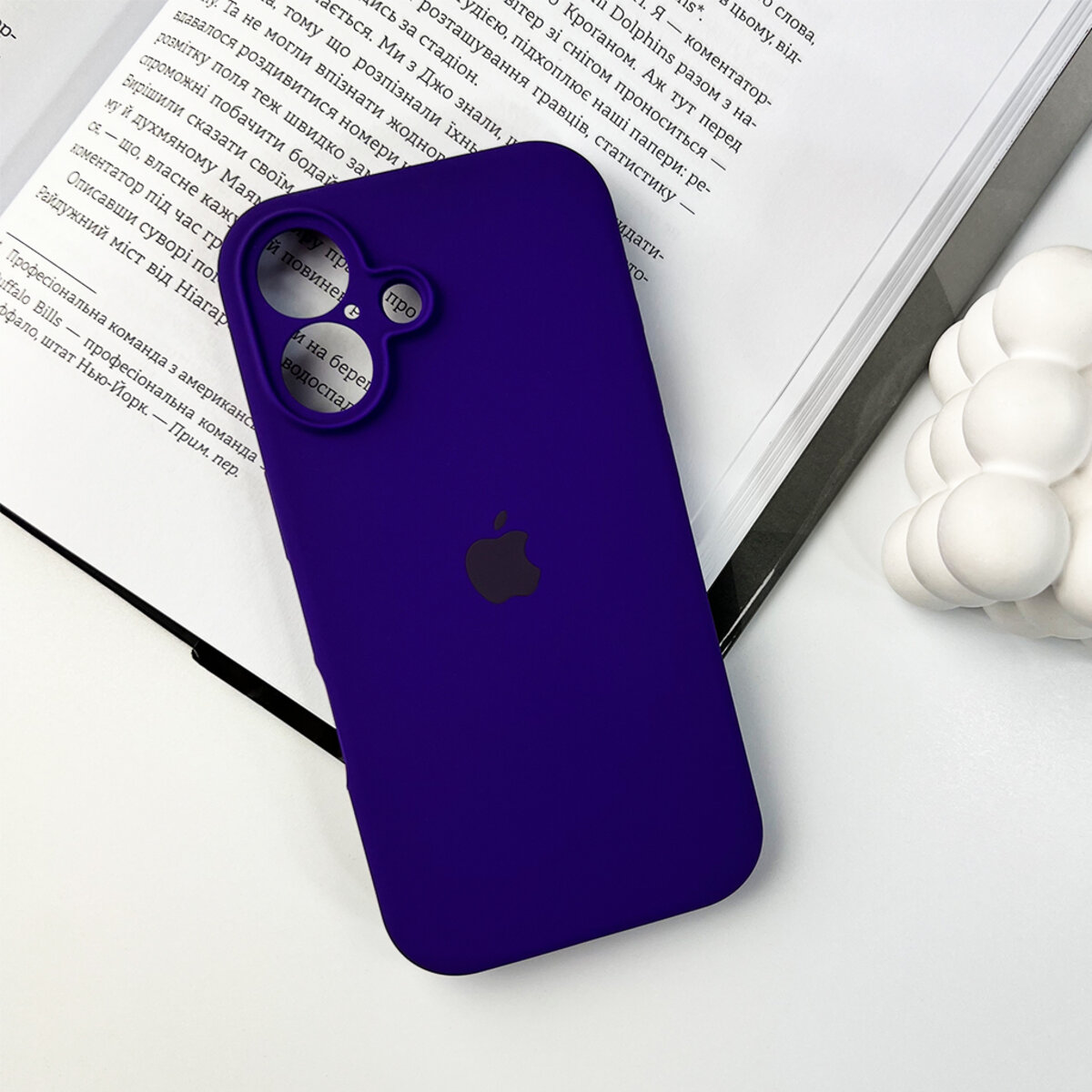 Чехол Silicone Full Case Camera Protect (AA) Apple iPhone 16 (Фиолетовый) на картинке №7