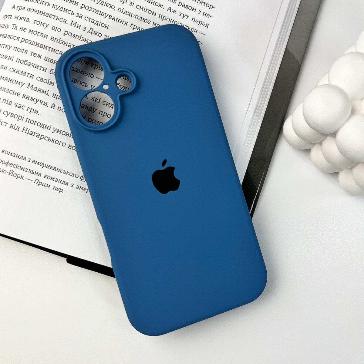 Чехол Silicone Full Case Camera Protect (AA) Apple iPhone 16 (Светло-голубой) на картинке №7