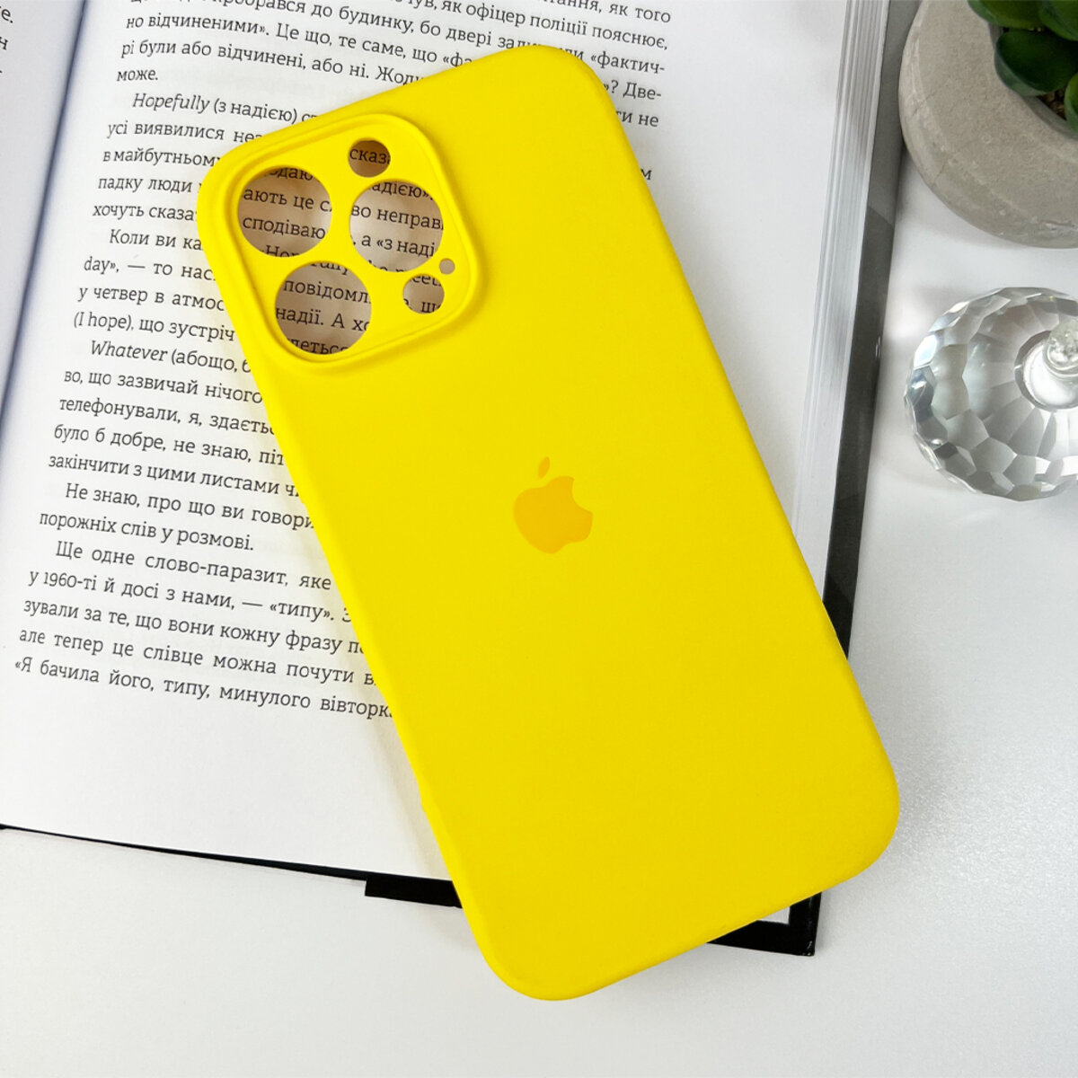Чехол Silicone Full Case Camera Protect (AA) Apple iPhone 16 Pro Max (Желтый) на картинке №7