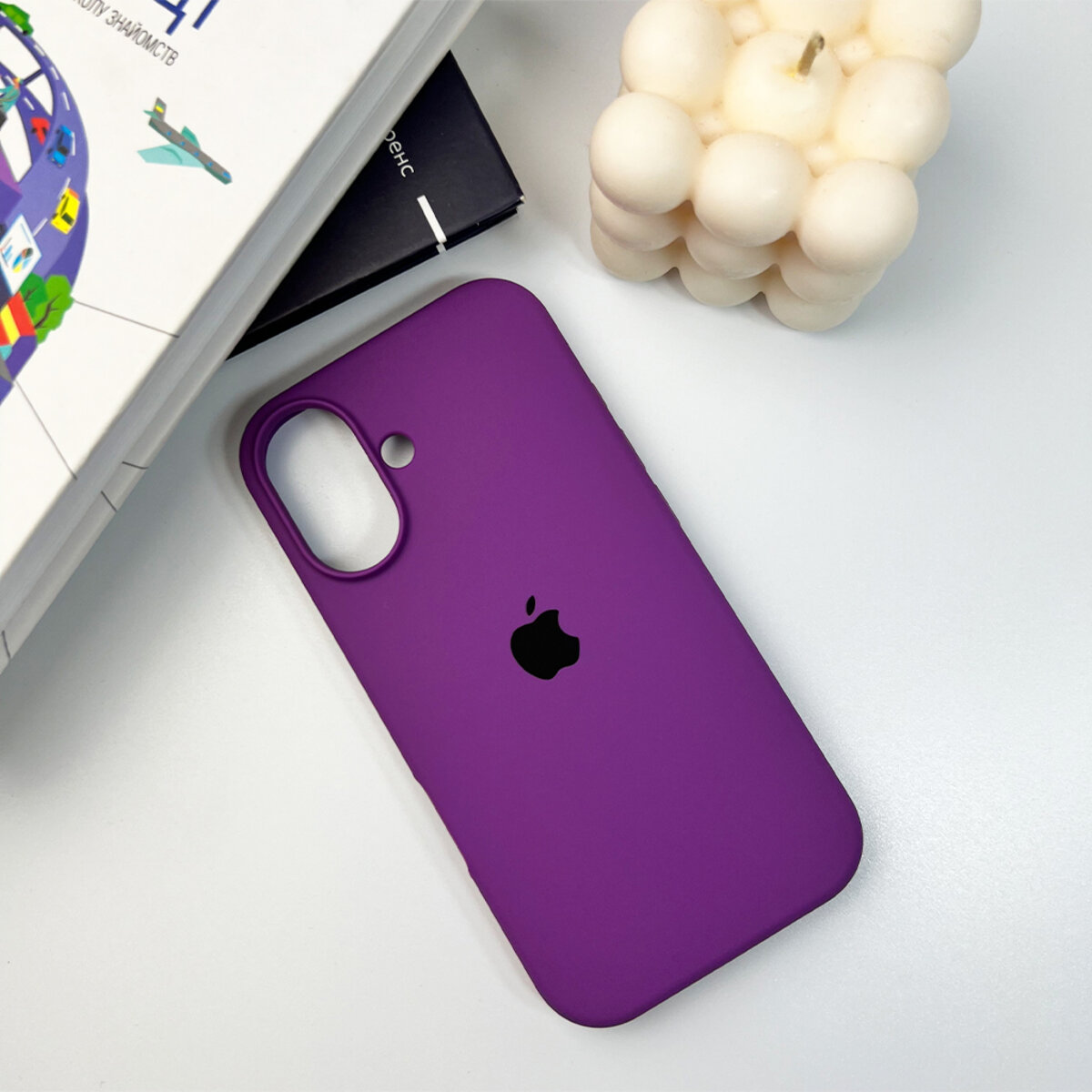 Чехол Silicone Full Case AA Open Camera Apple iPhone 16 | Микрофибра (Фиолетовый) на картинке №5