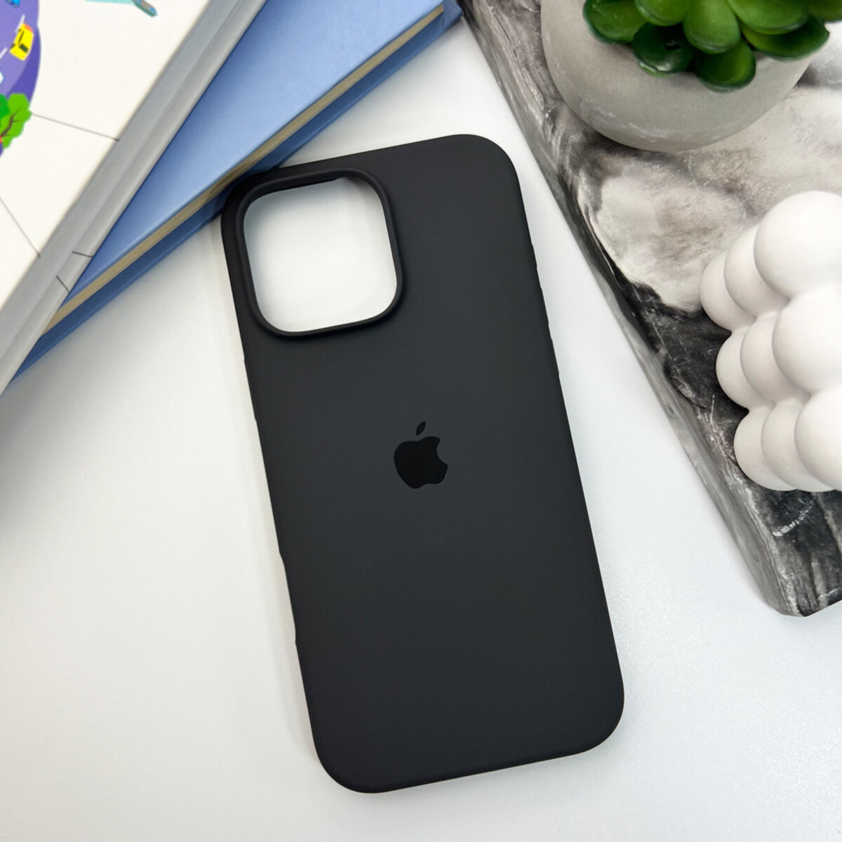 Чохол Silicone Full Case AA Open Camera Apple iPhone 16 Pro | Мікрофібра (Темно-сірий) Фотографія №6 Чохол Silicone Full Case AA Open Camera Apple iPhone 16 Pro | Мікрофібра (Темно-сірий) на малюнкі №6