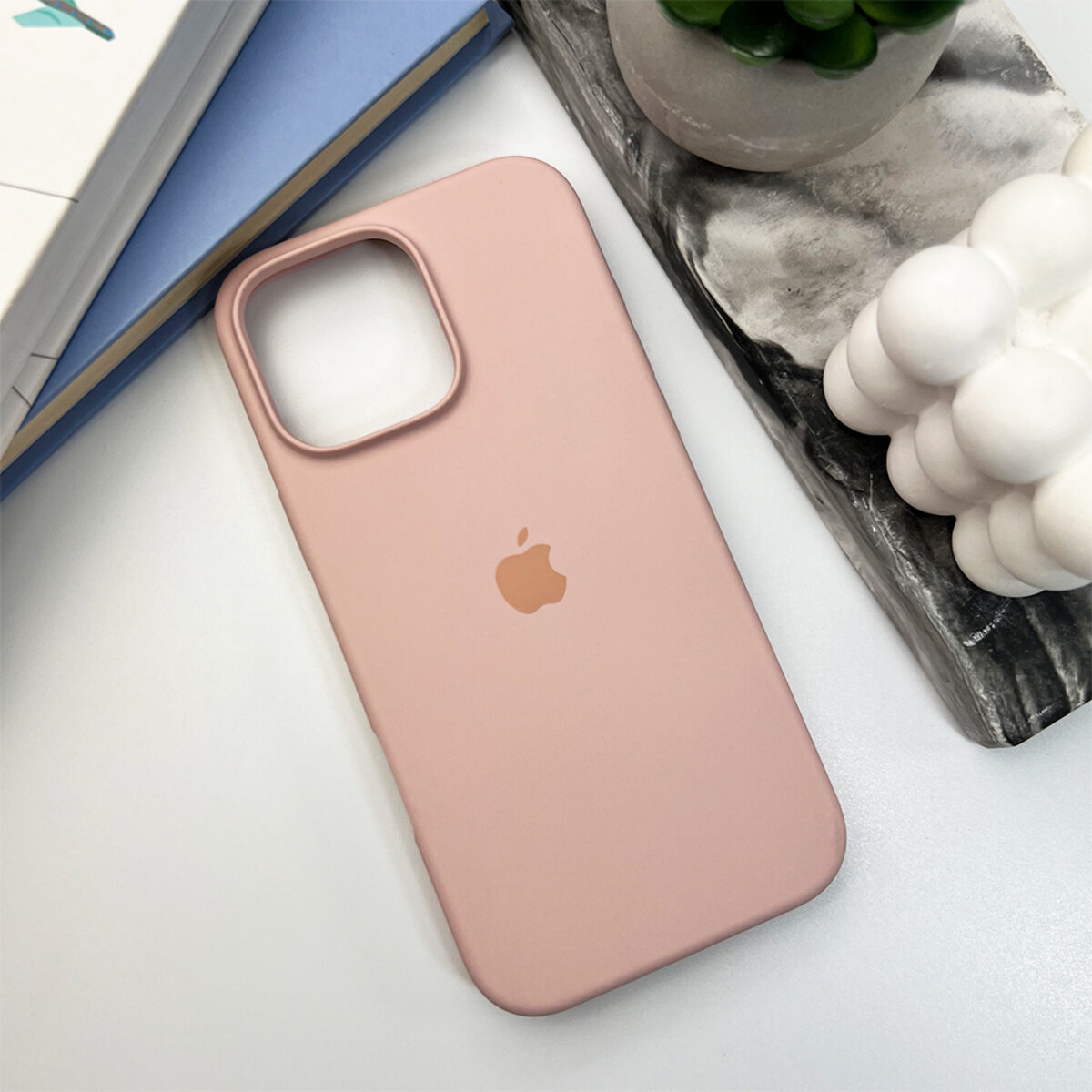 Чехол Silicone Full Case AA Open Camera Apple iPhone 16 Pro | Микрофибра (Светло-Розовый) на картинке №6