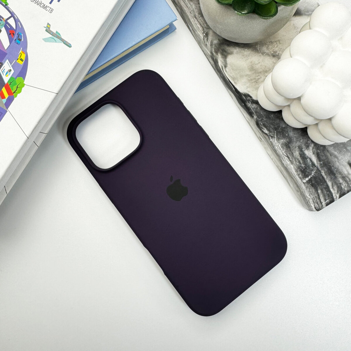 Чехол Silicone Full Case AA Open Camera Apple iPhone 16 Pro | Микрофибра (Фиолетовый) на картинке №6