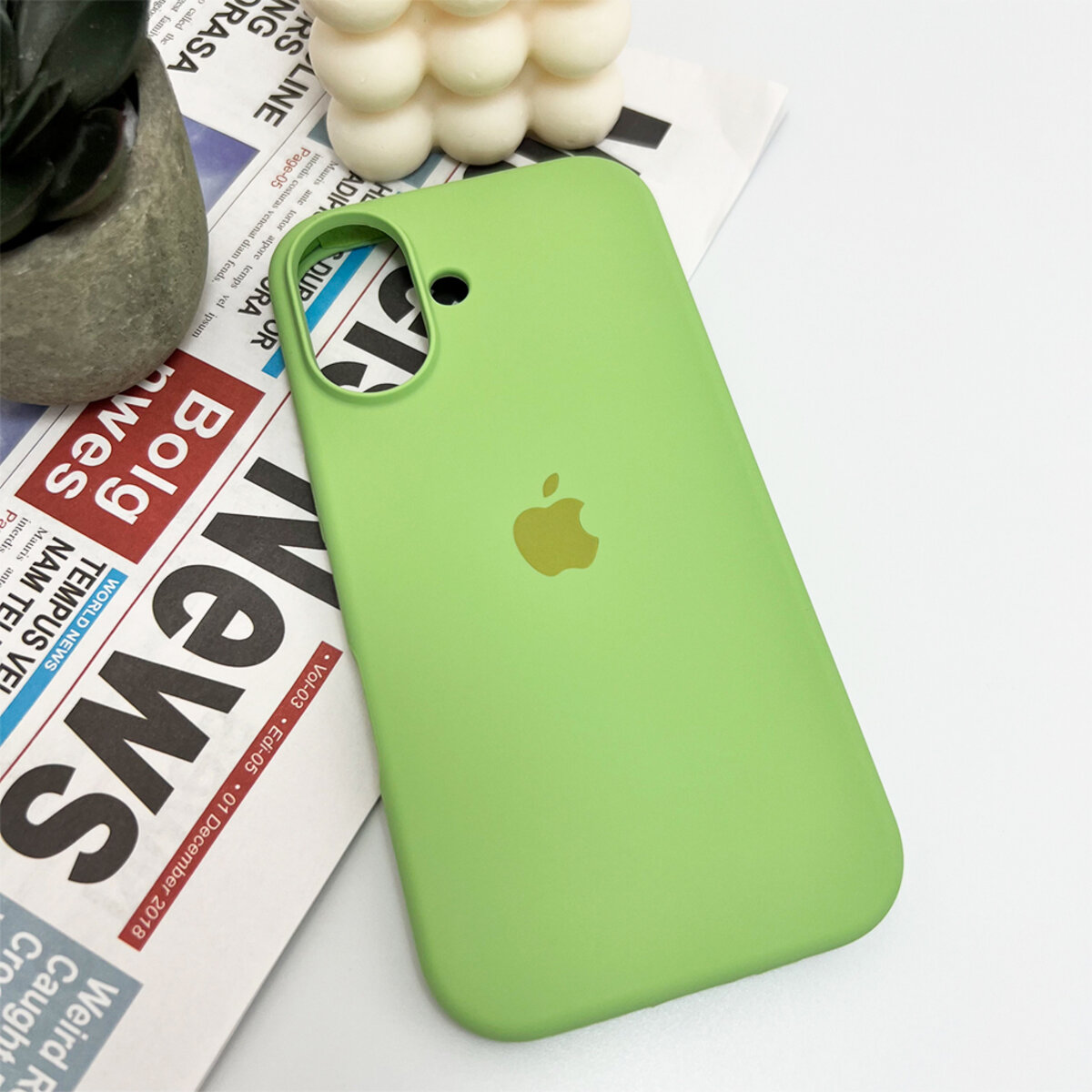 Чехол Silicone Full Case AA Open Camera Apple iPhone 16 | Микрофибра (Mint) на картинке №4