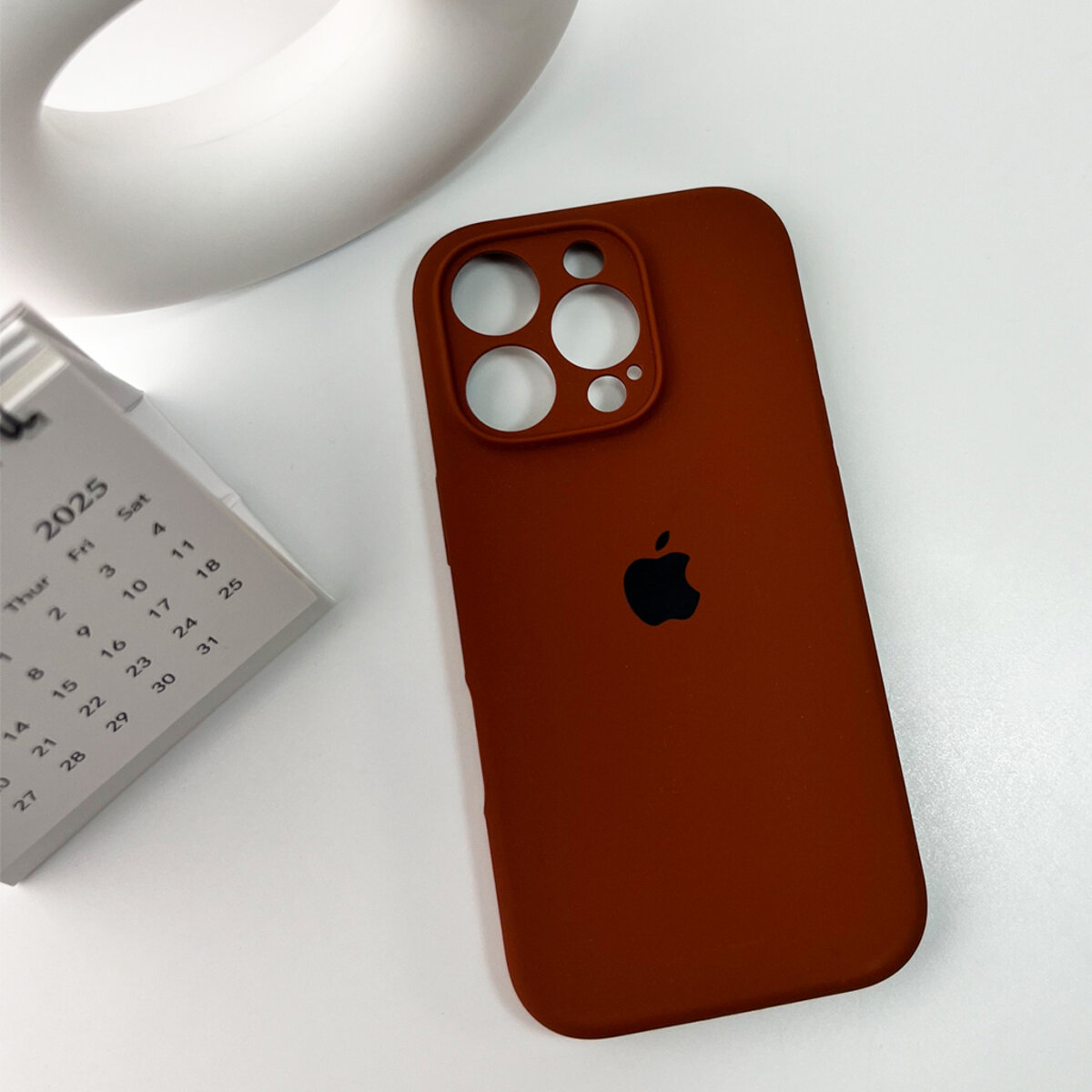 Чохол Silicone Full Case Camera Protect (AA) Apple iPhone 16 Pro (Коричневий) Фотографія №6 Чохол Silicone Full Case Camera Protect (AA) Apple iPhone 16 Pro (Коричневий) на малюнкі №6
