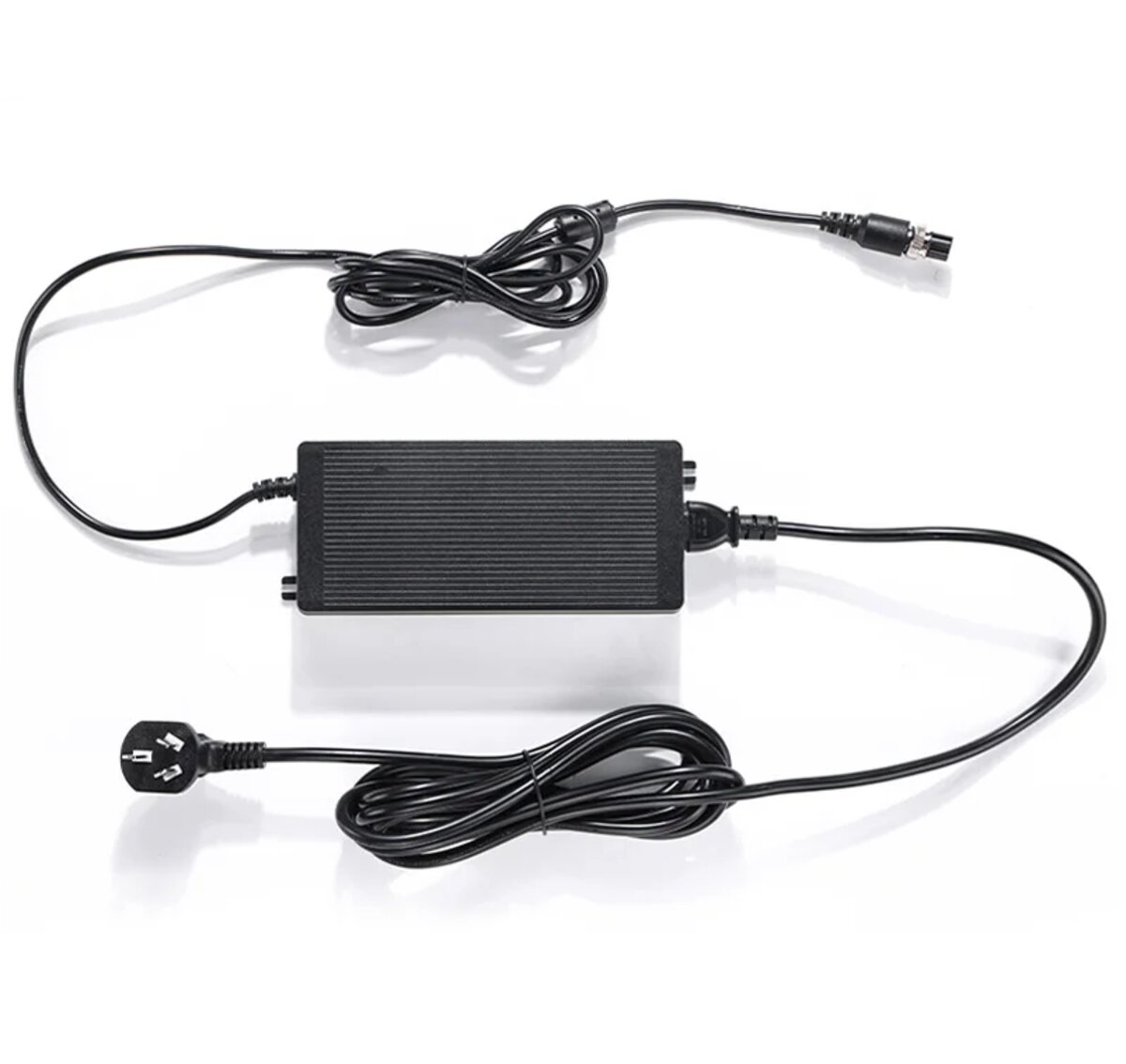 Мережевий зарядний пристрій Ulanzi Vijim power adapter for 200W Video Light EU Plug (P016 AD-2) (UV-P016) Фотографія №1 Мережевий зарядний пристрій Ulanzi Vijim power adapter for 200W Video Light EU Plug (P016 AD-2) (UV-P016) на малюнкі №1