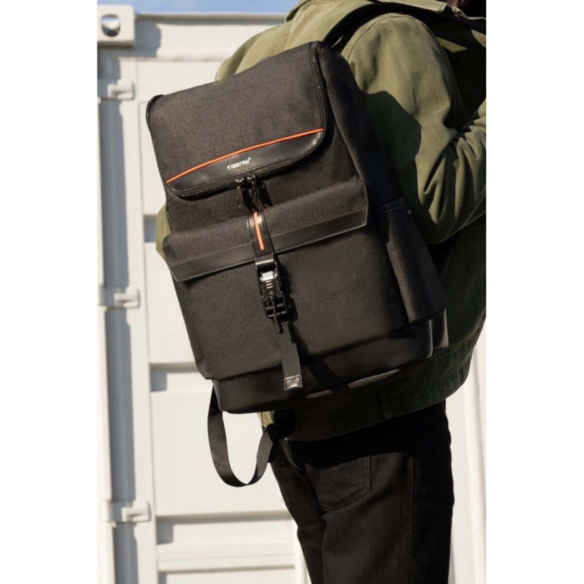 Рюкзак Tigernu T-B9023 15.6