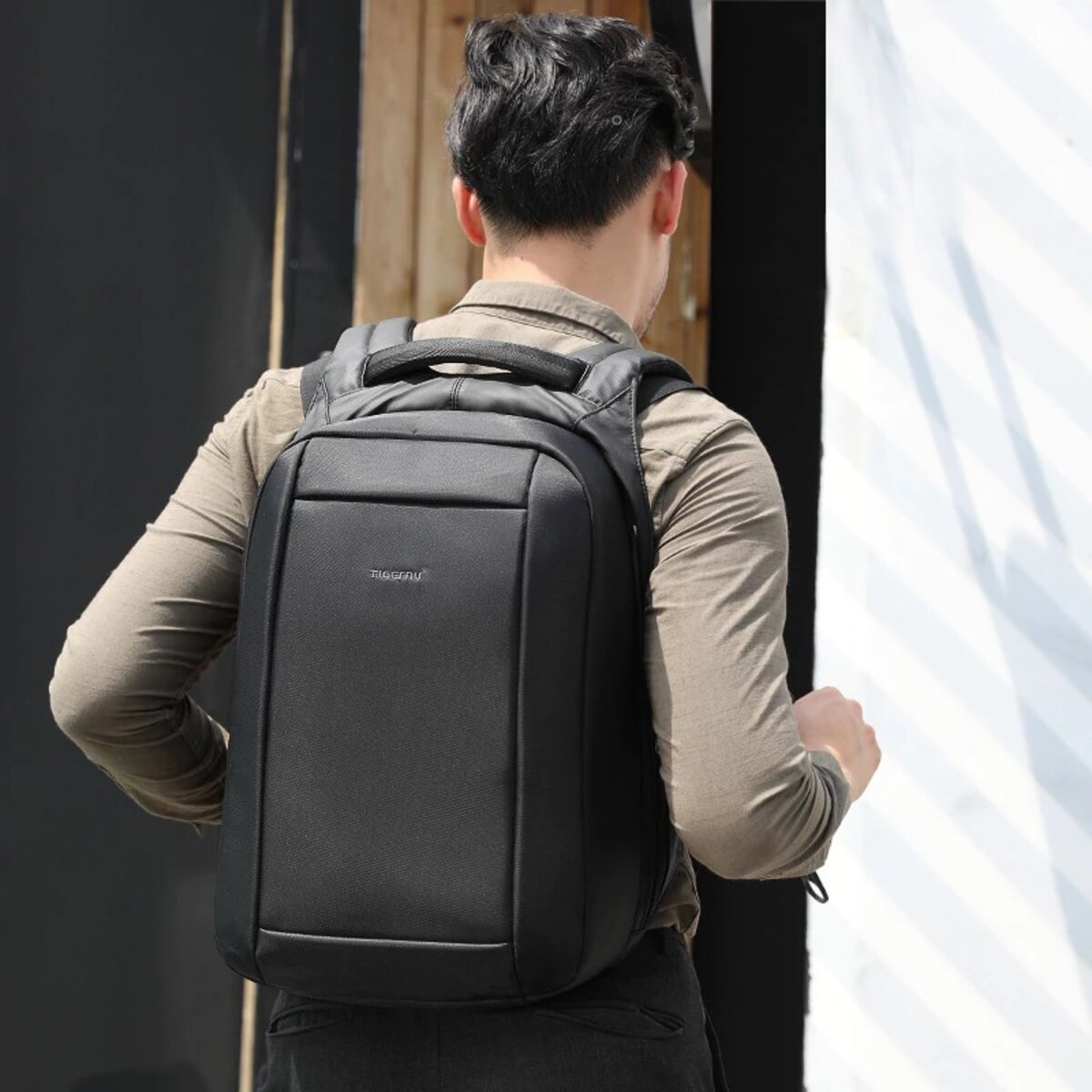 Рюкзак Tigernu T-B3599 15.6