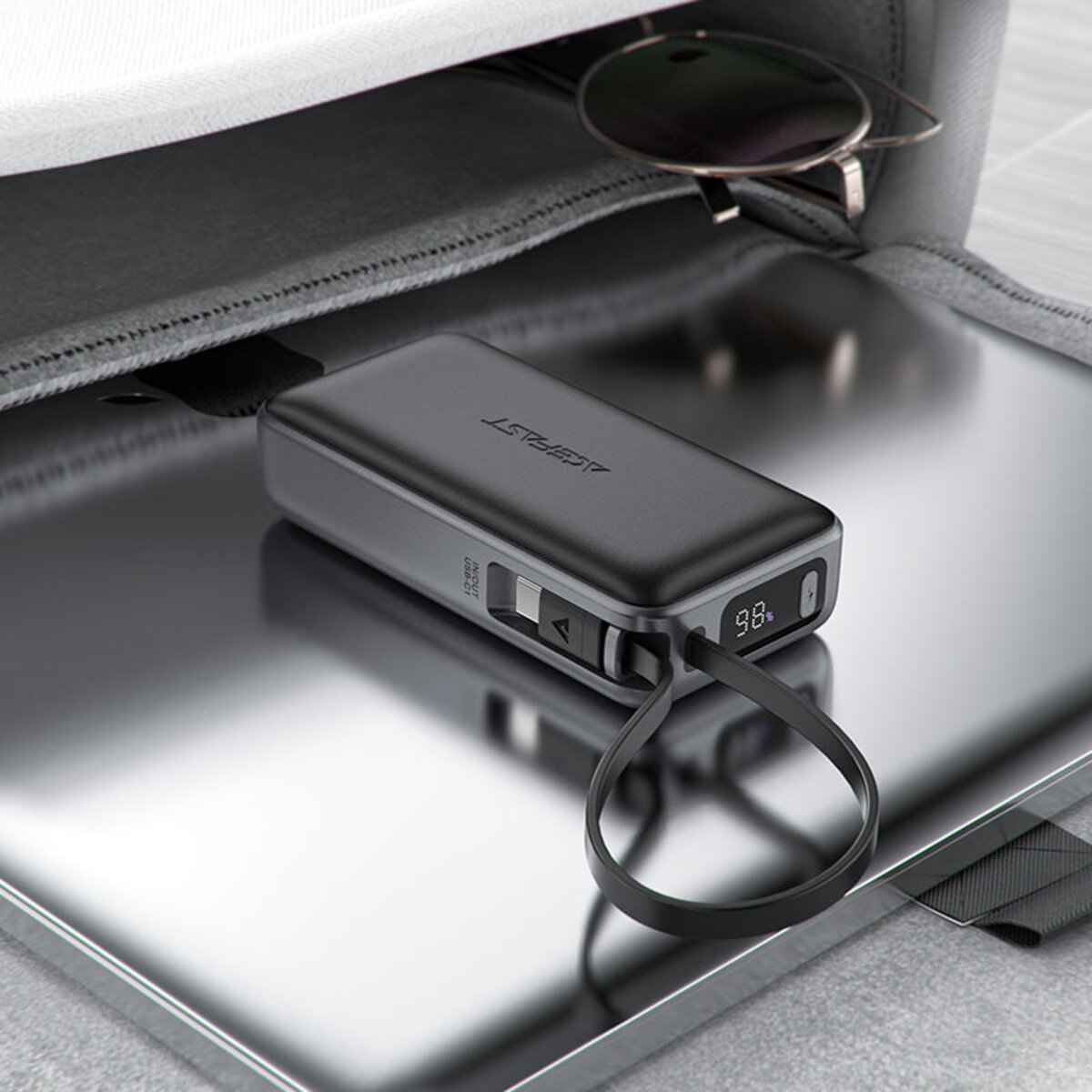 Зовнішній акумулятор ACEFAST M7 PD30W power bank with cable 10000mAh, Black на картинке №5