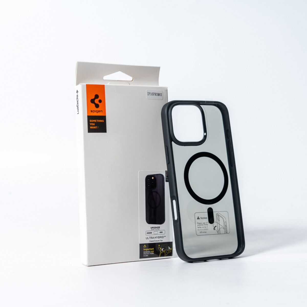 Чохол для смартфона Spigen AAA Magnetic Color for Apple iPhone 15 Pro Max All Black (SPGMGCOL15ProMaxAllBlack) смотреть фото №1