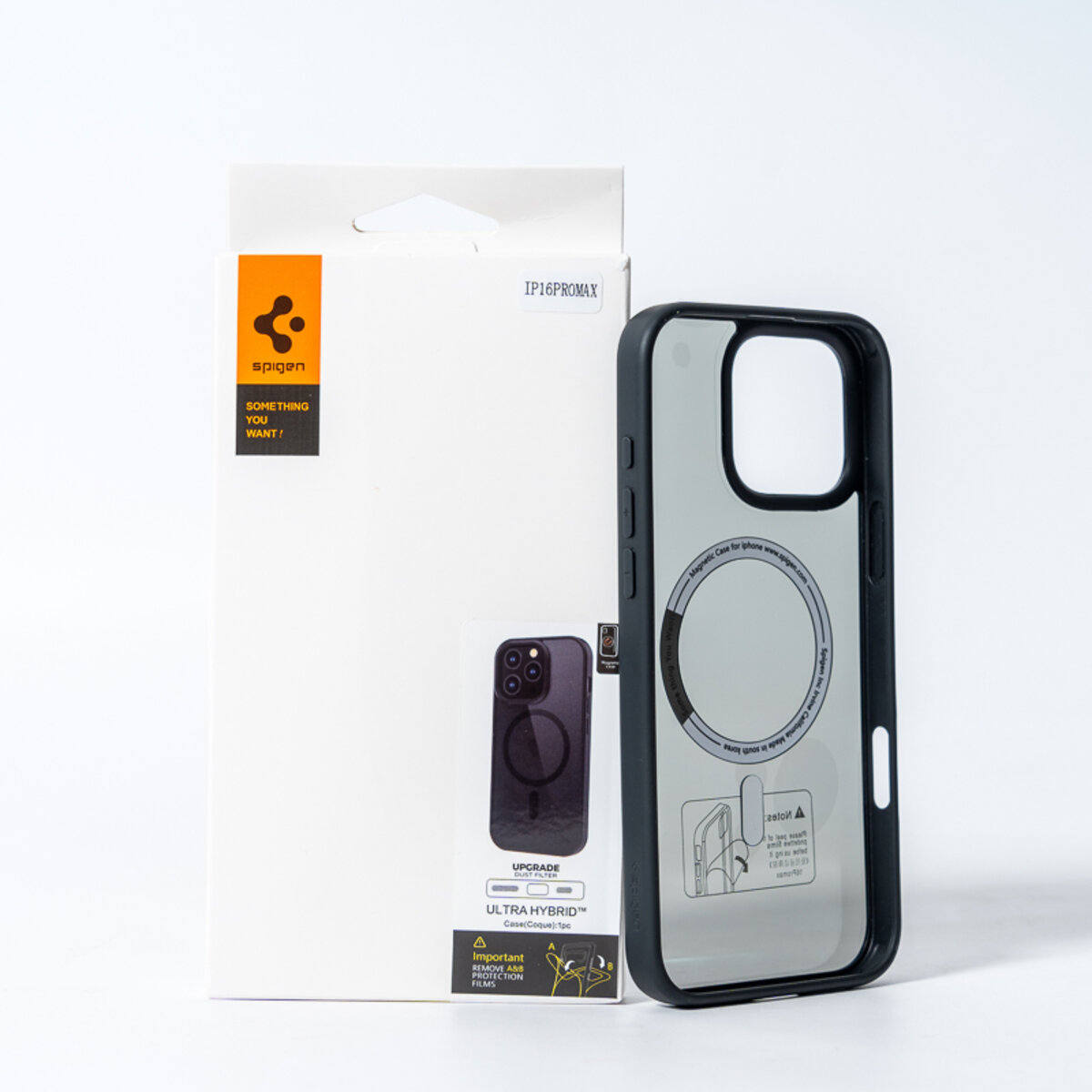 Чохол для смартфона Spigen AAA Magnetic Color for Apple iPhone 16 All Black (SPGMGCOL16AllBlack) смотреть фото №3