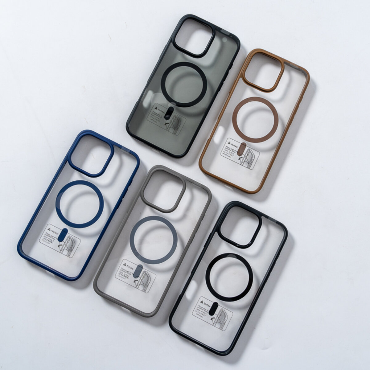 Чохол для смартфона Spigen AAA Magnetic Color for Apple iPhone 16 Pro Max Brown (SPGMGCOL16ProMaxBrown) Фотографія №3 Чохол для смартфона Spigen AAA Magnetic Color for Apple iPhone 16 Pro Max Brown (SPGMGCOL16ProMaxBrown) на малюнкі №3