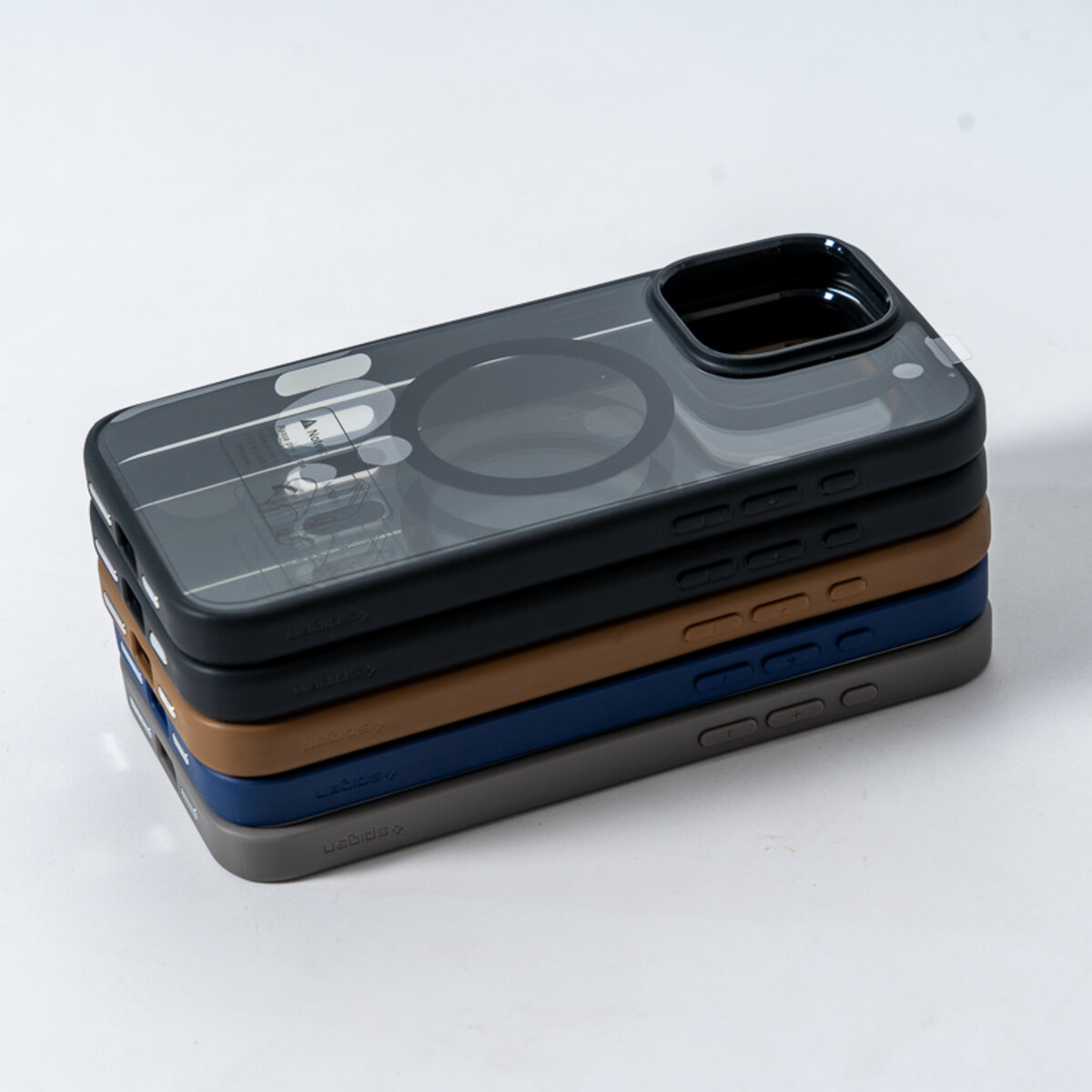 Чохол для смартфона Spigen AAA Magnetic Color for Apple iPhone 16 Pro Max Brown (SPGMGCOL16ProMaxBrown) Фотографія №5 Чохол для смартфона Spigen AAA Magnetic Color for Apple iPhone 16 Pro Max Brown (SPGMGCOL16ProMaxBrown) на малюнкі №5