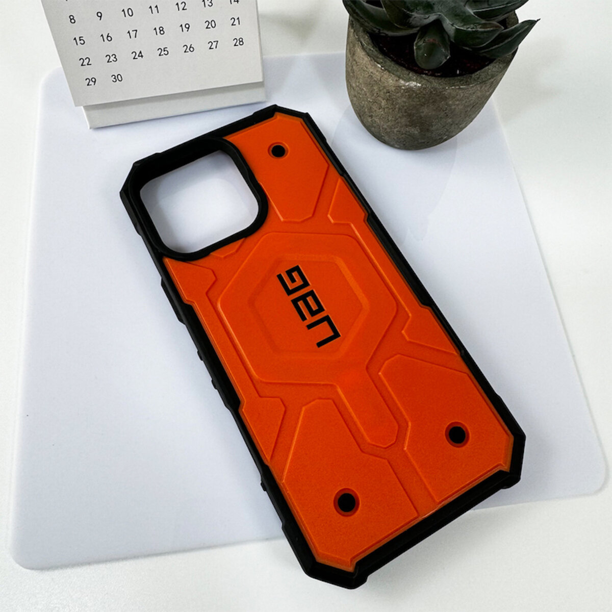 Противоударный чехол UAG Pathfinder with MagSafe (AAA) Apple iPhone 14 Pro Max | Drop and Shockproof (Оранжевый) на картинке №6