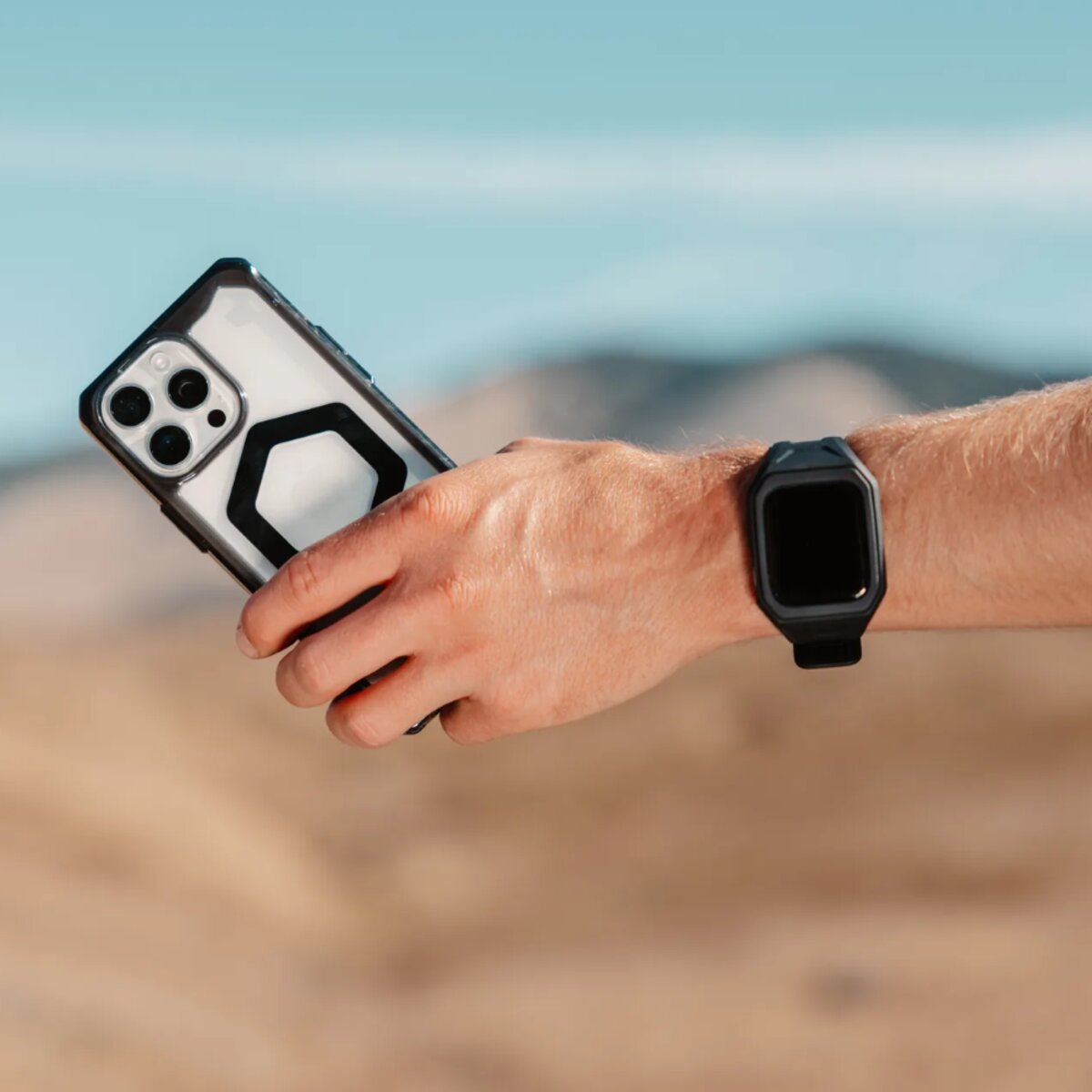 Чохол для смартфона UAG AAA Plyo for Apple iPhone 15 All Black (UAGPLY15Black) на картинке №2