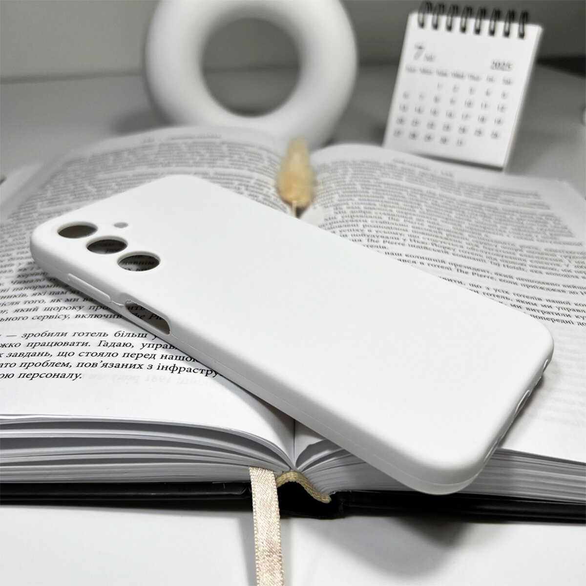 Чохол для смартфона Cosmic Silicone Case AA for Samsung Galaxy A25 5G White на малюнкі №4