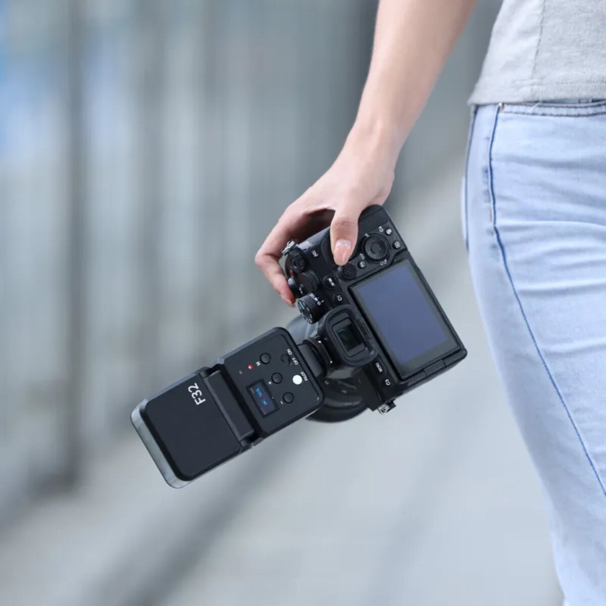 Відеосвітло Ulanzi Vijim F32 Led Light (L060GBB2 F32) на малюнкі №6