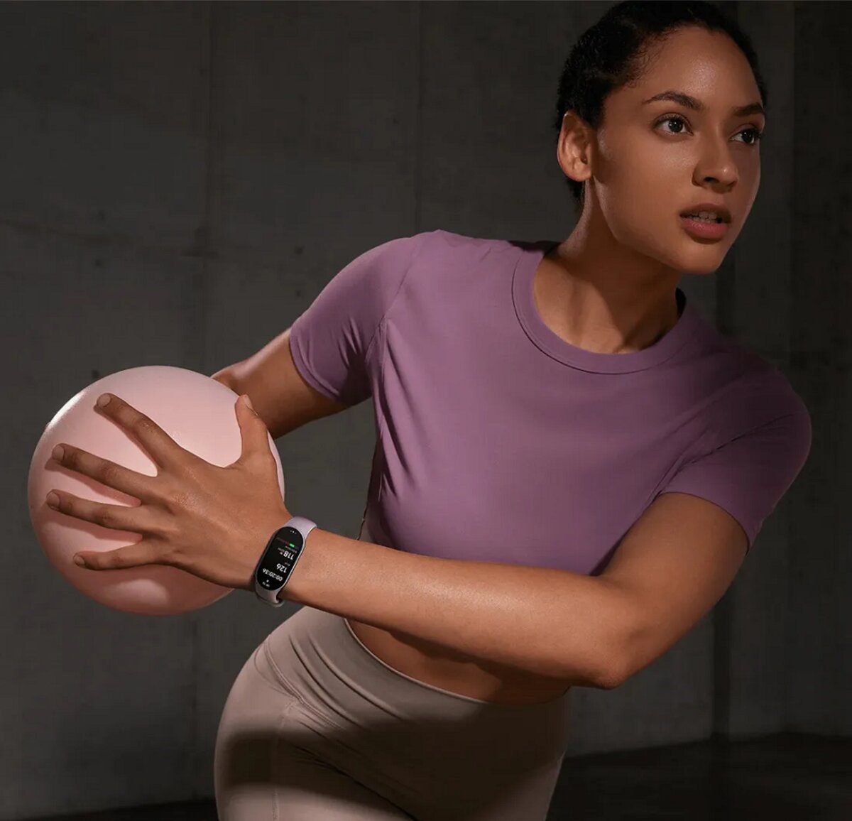 Фітнес-браслет Xiaomi Smart Band 10 Midnight Black на малюнкі №6