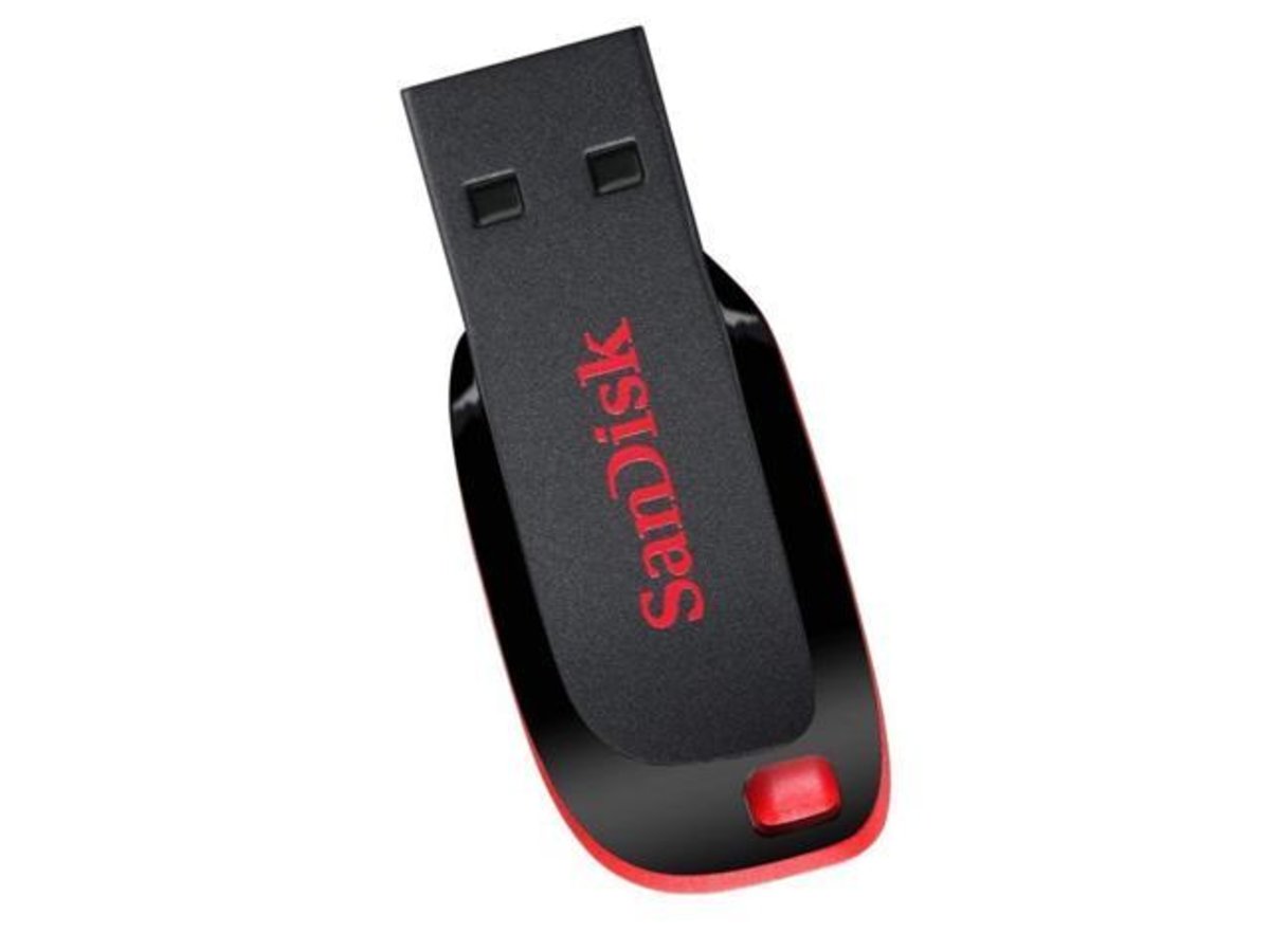Flash SanDisk USB 2.0 Cruzer Blade 32Gb Black/Red (SDCZ50-032G-B35) Фотография №2 Flash SanDisk USB 2.0 Cruzer Blade 32Gb Black/Red (SDCZ50-032G-B35) смотреть фото №2